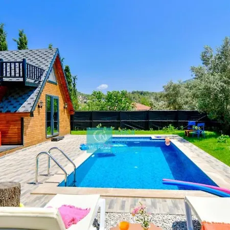 Deniz Aral Tiny House Tente de luxe